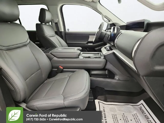 New 2027 Gray Ford Active image 30