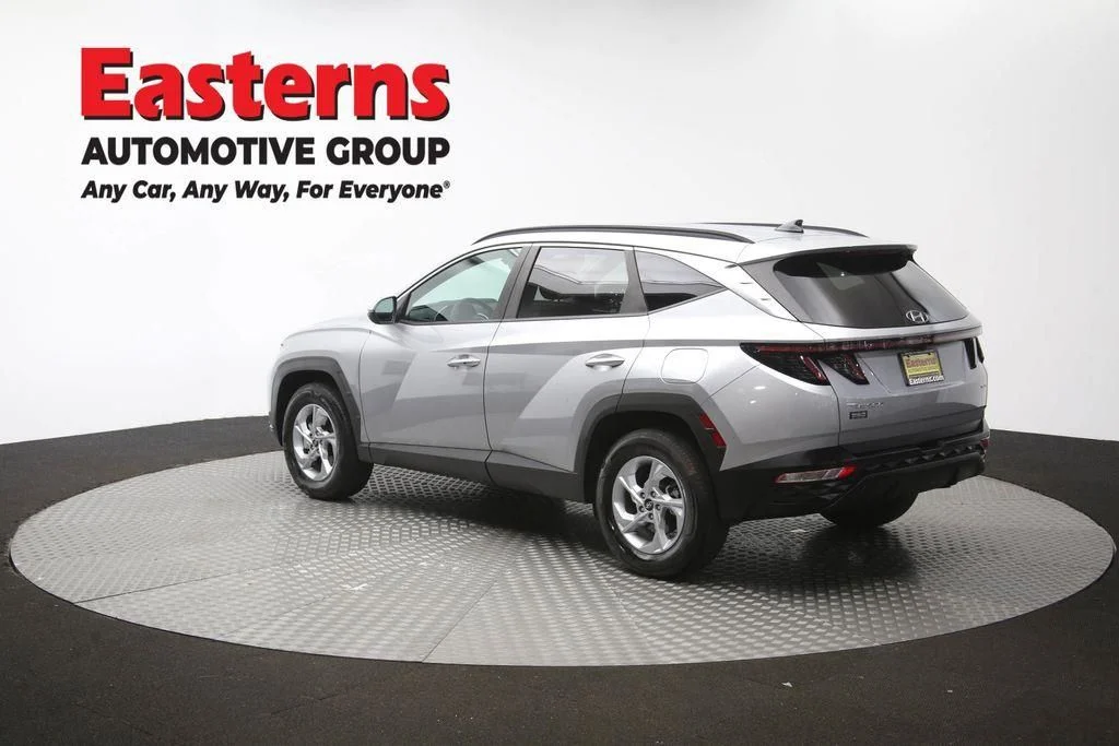 Used 2022 Silver Hyundai SEL image 60