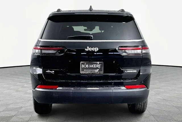 New 2026 Black Jeep Laredo image 5