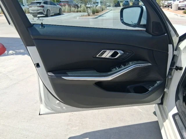 Used 2023 White BMW 330i image 13