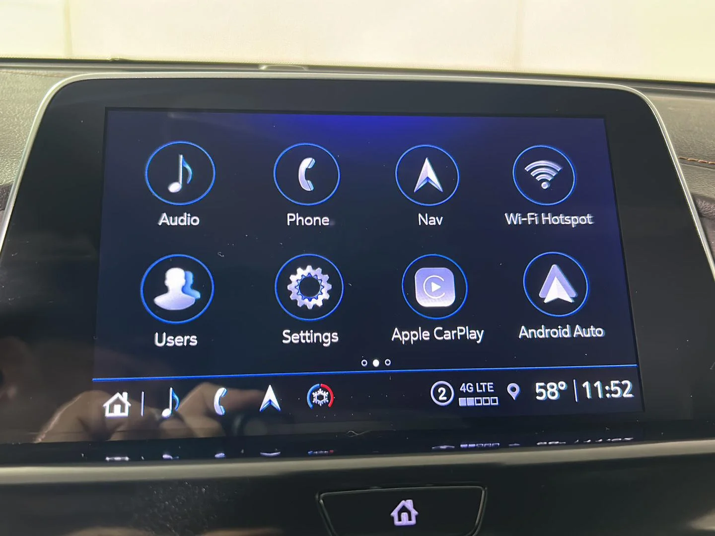 Used 2024 Summit White Cadillac V-Series image 19
