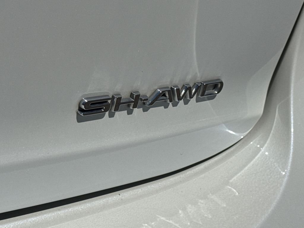 Used 2018 White Diamond Pearl Acura 3.5L image 13