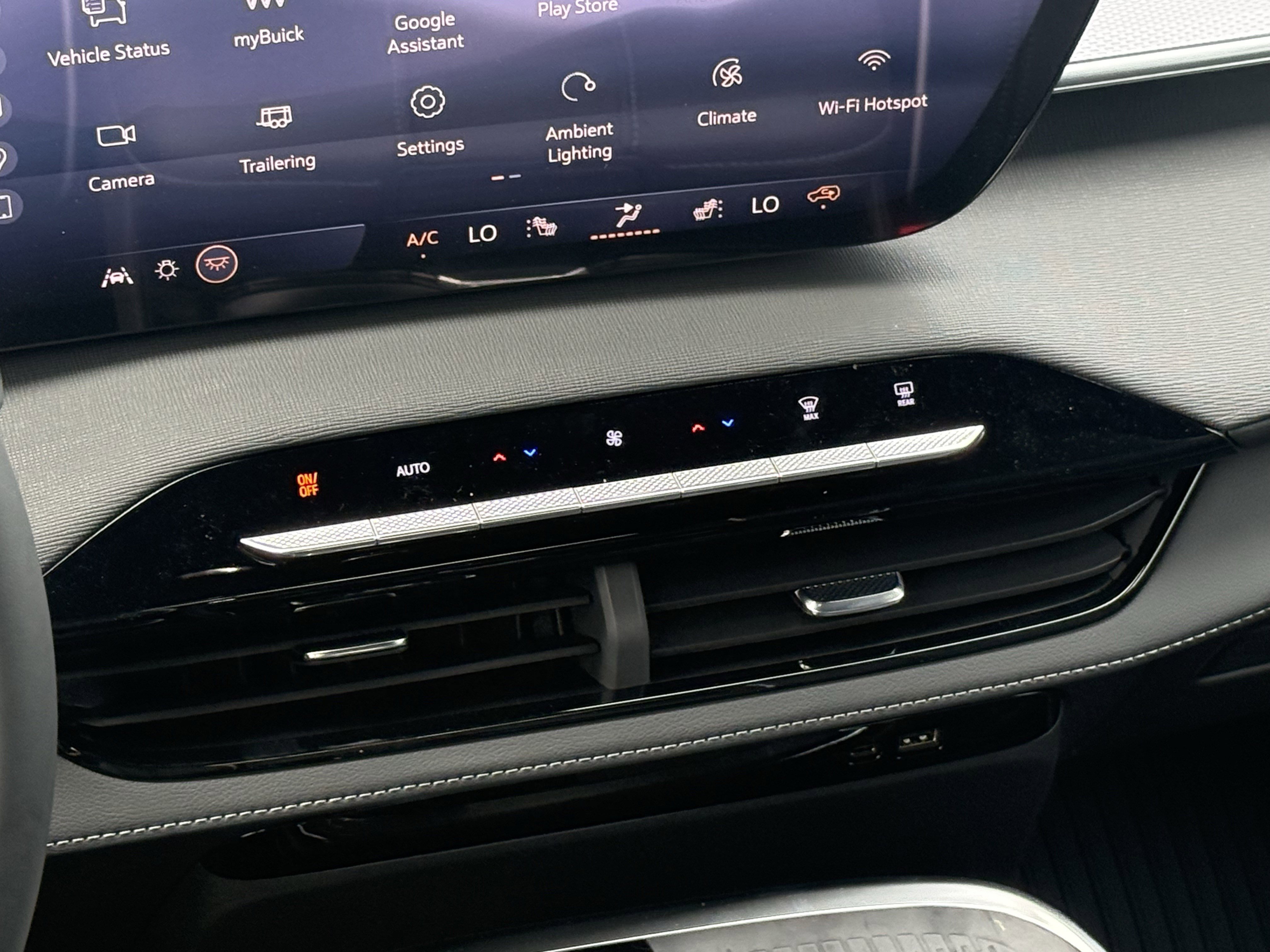 2026 Buick Enclave Sport Touring - Photo 13
