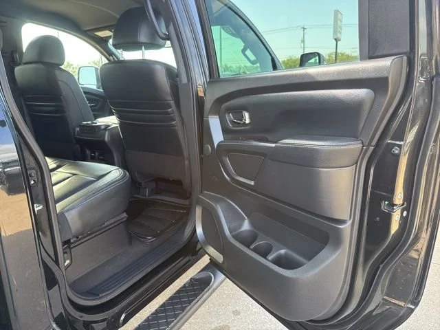 Used 2019 Magnetic Black Nissan SL image 47