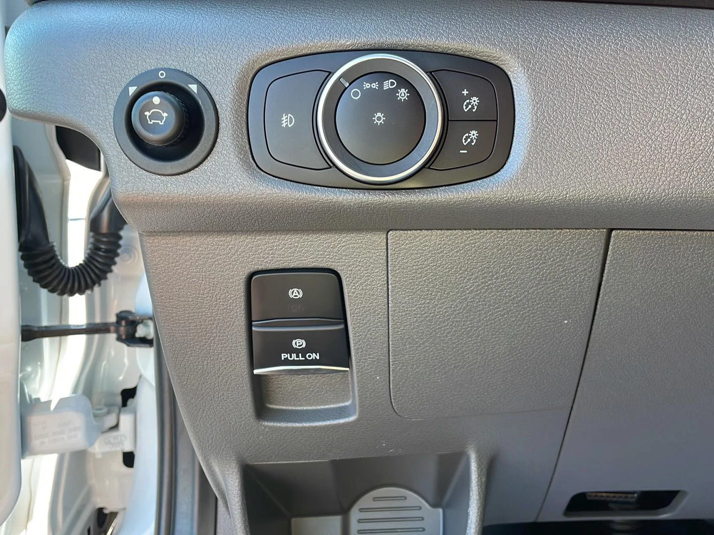 Used 2025 Oxford White Ford  image 12