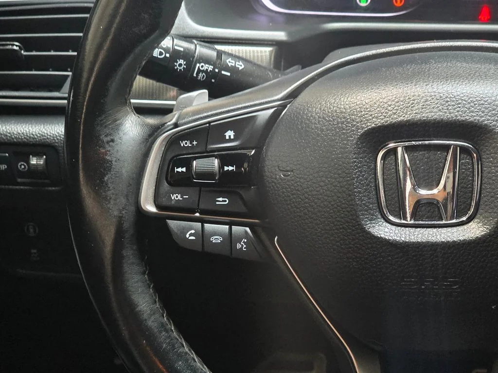 Used 2020 Crystal Black Pearl Honda Sport image 15