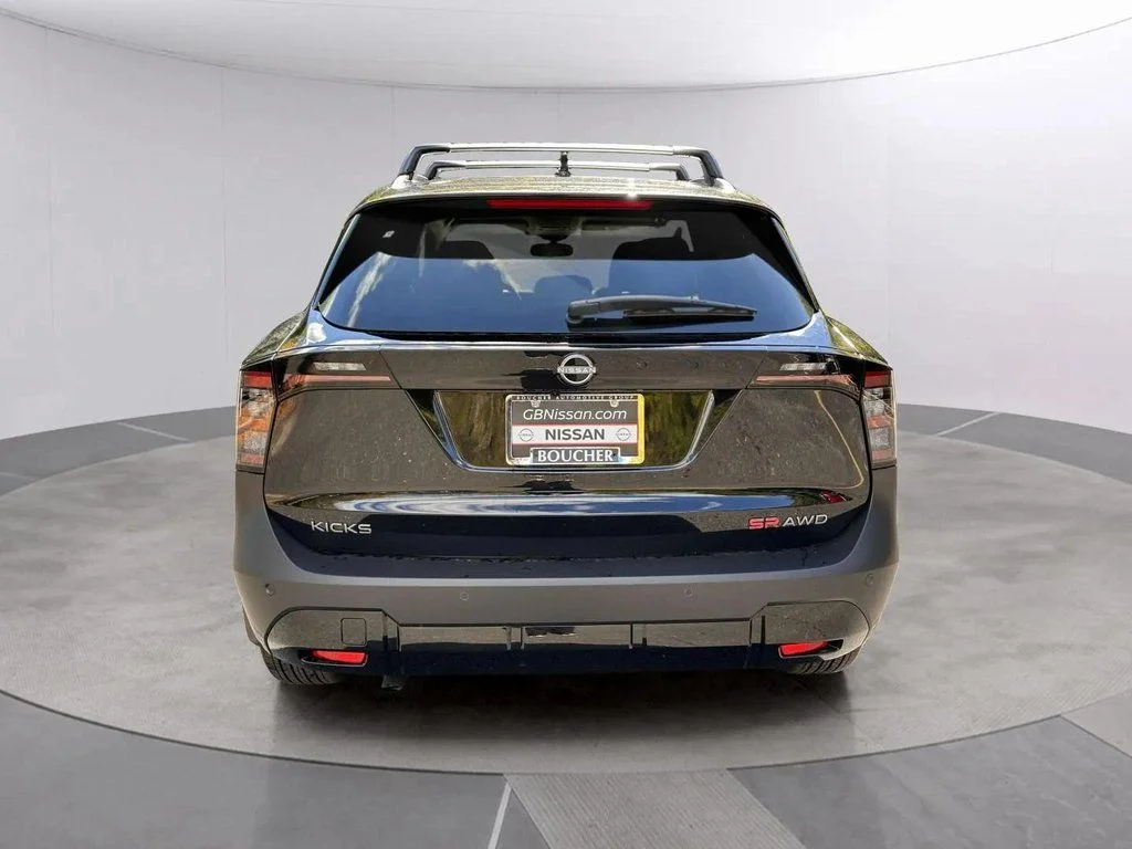 New 2026 Super Black Nissan SR image 4