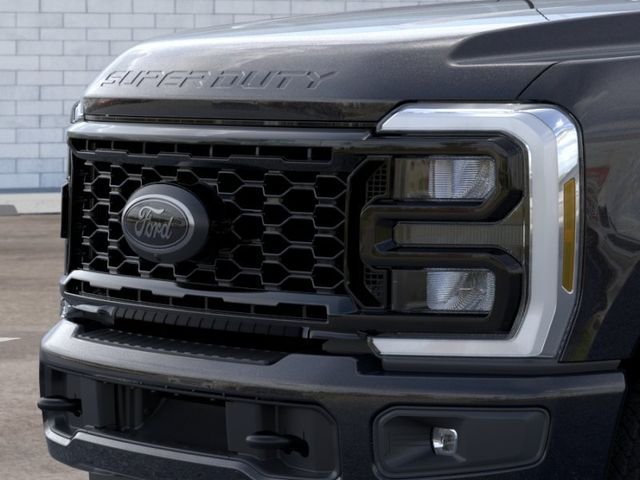New 2026 Agate Black Metallic Ford XLT image 17