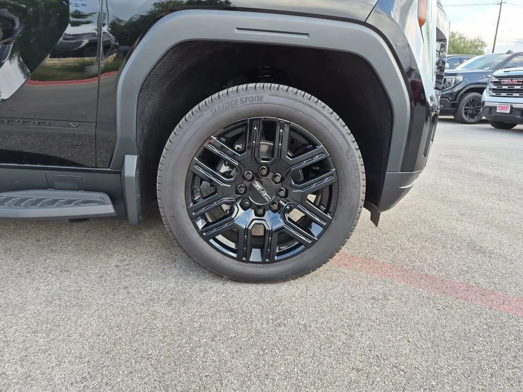 2026 GMC Sierra EV Elevation - Photo 15