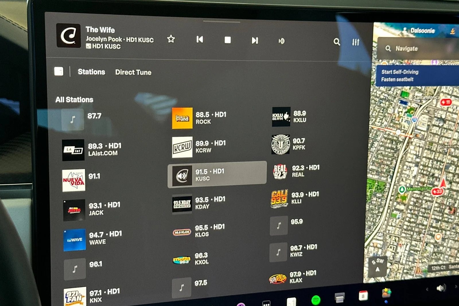 Used 2023 BLACK Tesla  image 17