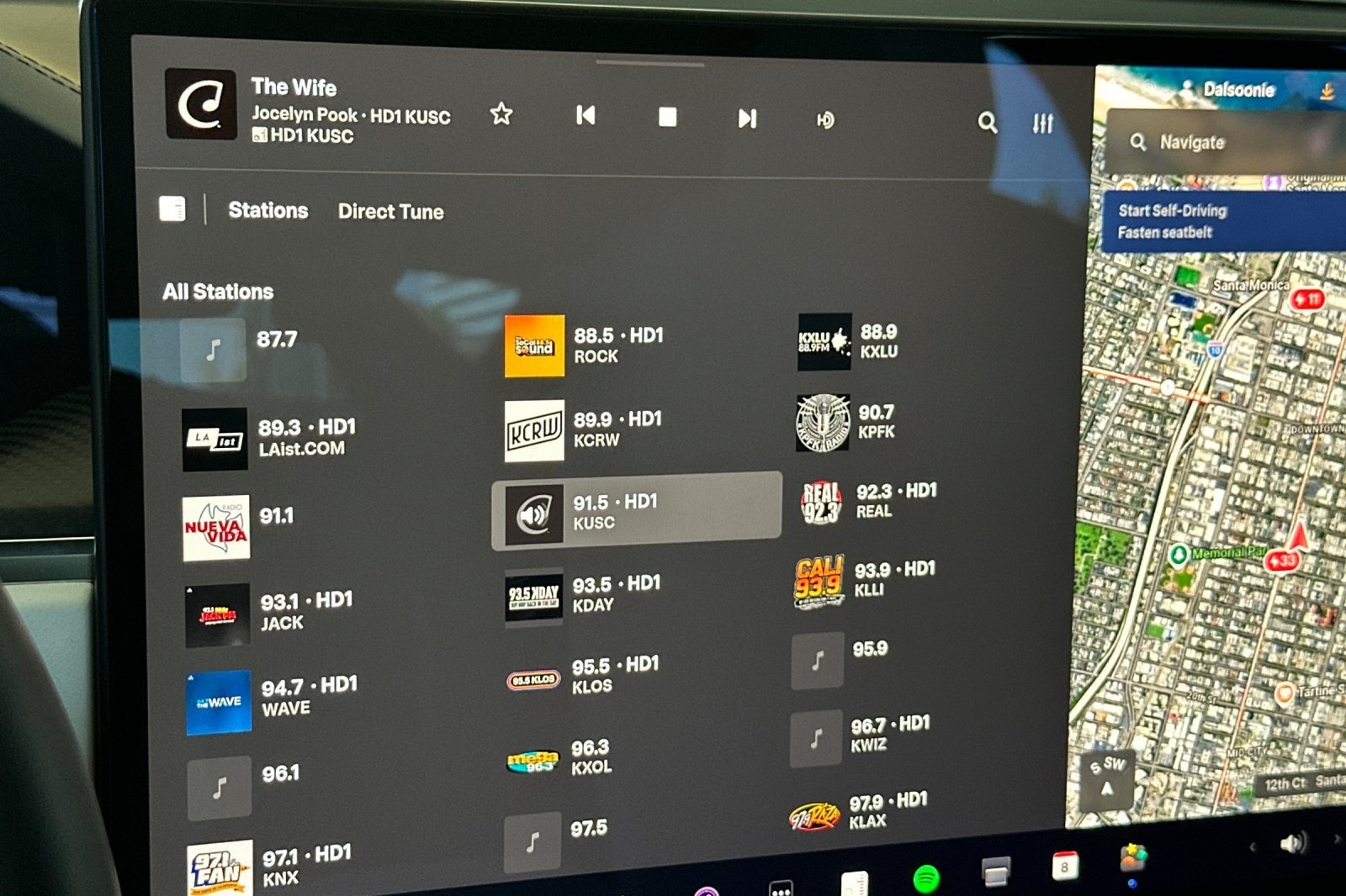 Used 2023 BLACK Tesla  image 17