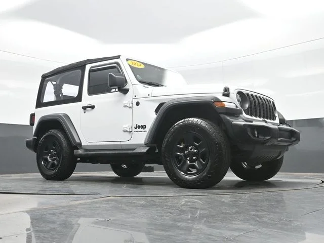 Used 2024 White Jeep Sport image 23