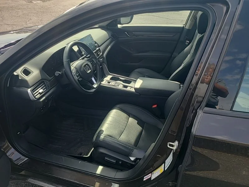 Used 2018 Brown Honda Touring 2.0T image 13