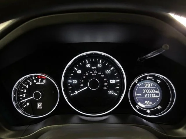 Used 2017 Silver Honda LX image 18