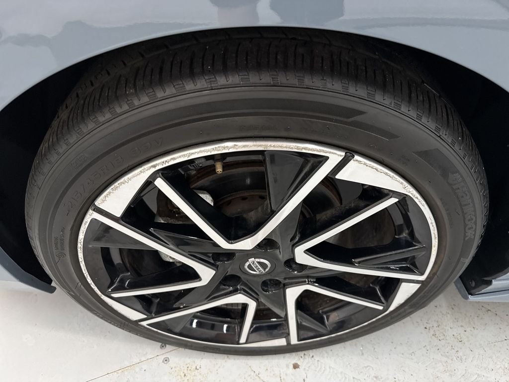 Used 2025 Gray Metallic Nissan SR image 30