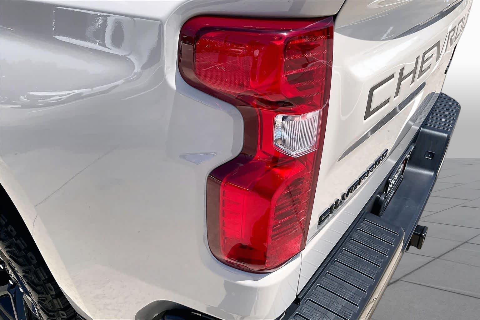 Used 2026 White Sands Chevrolet Custom Trail Boss image 27