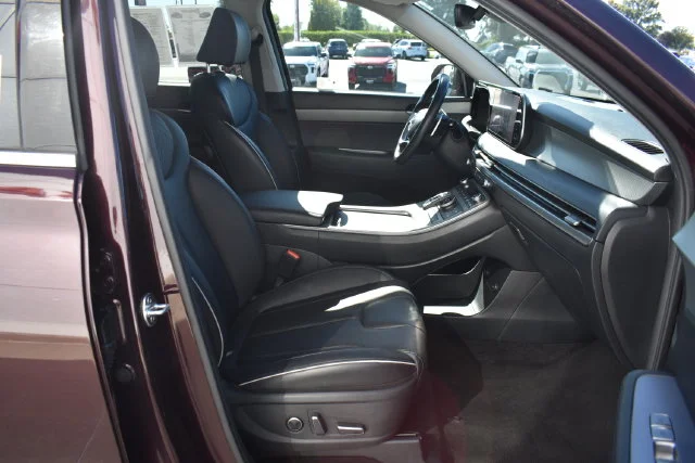 Used 2024 Red Hyundai SEL image 21