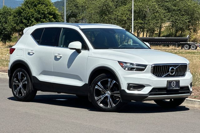 2019 Volvo XC40 T4 Inscription