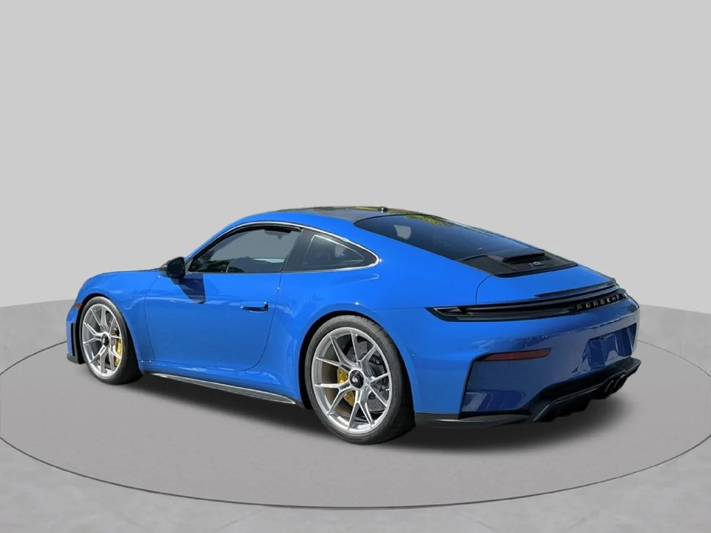 Used 2026  Porsche GT3 image 4