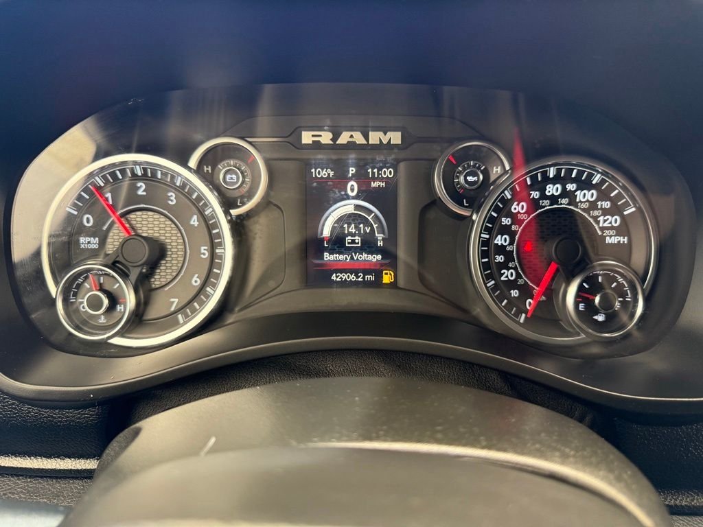 Used 2024 Billet Silver Metallic Ram Big Horn image 38