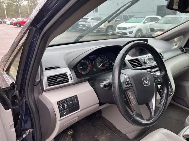 Used 2014 Celestial Blue Metallic Honda EX-L image 11