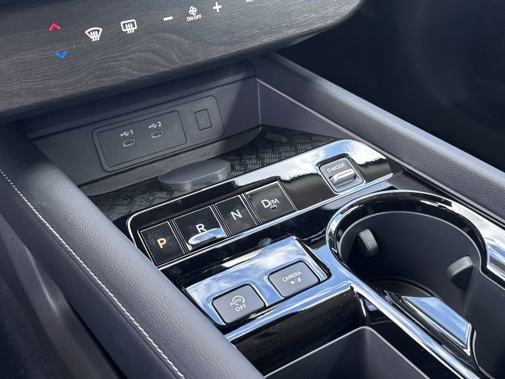 New 2026 Blue Nissan SL image 22