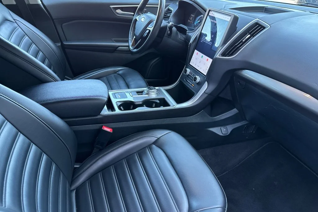 2024 Ford Edge SEL - Photo 16