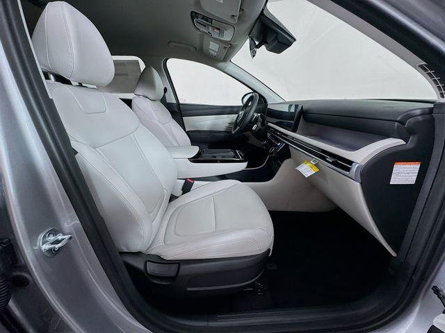 New 2026 Silver Hyundai SEL Convenience image 43