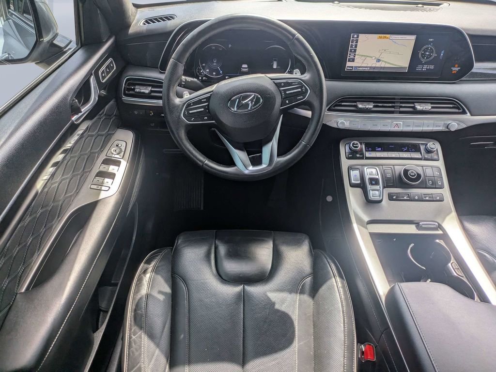 Used 2020 Silver Hyundai Limited image 17