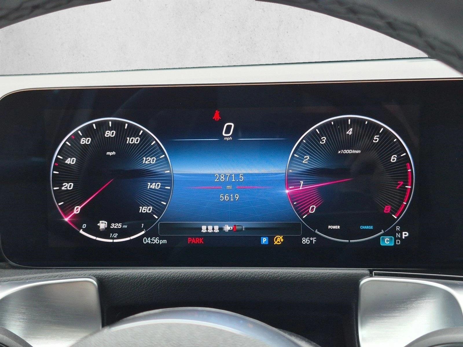 Certified Used 2026 Polar White Mercedes-Benz GLB 250 image 10