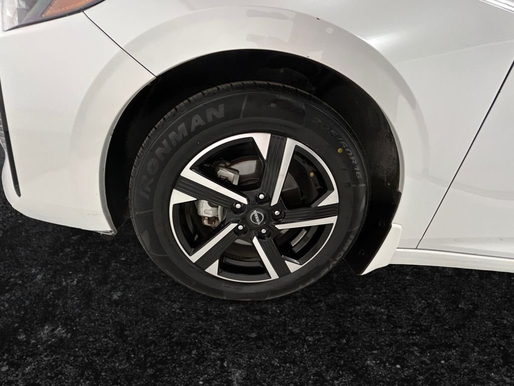Used 2024 White Nissan SV image 27