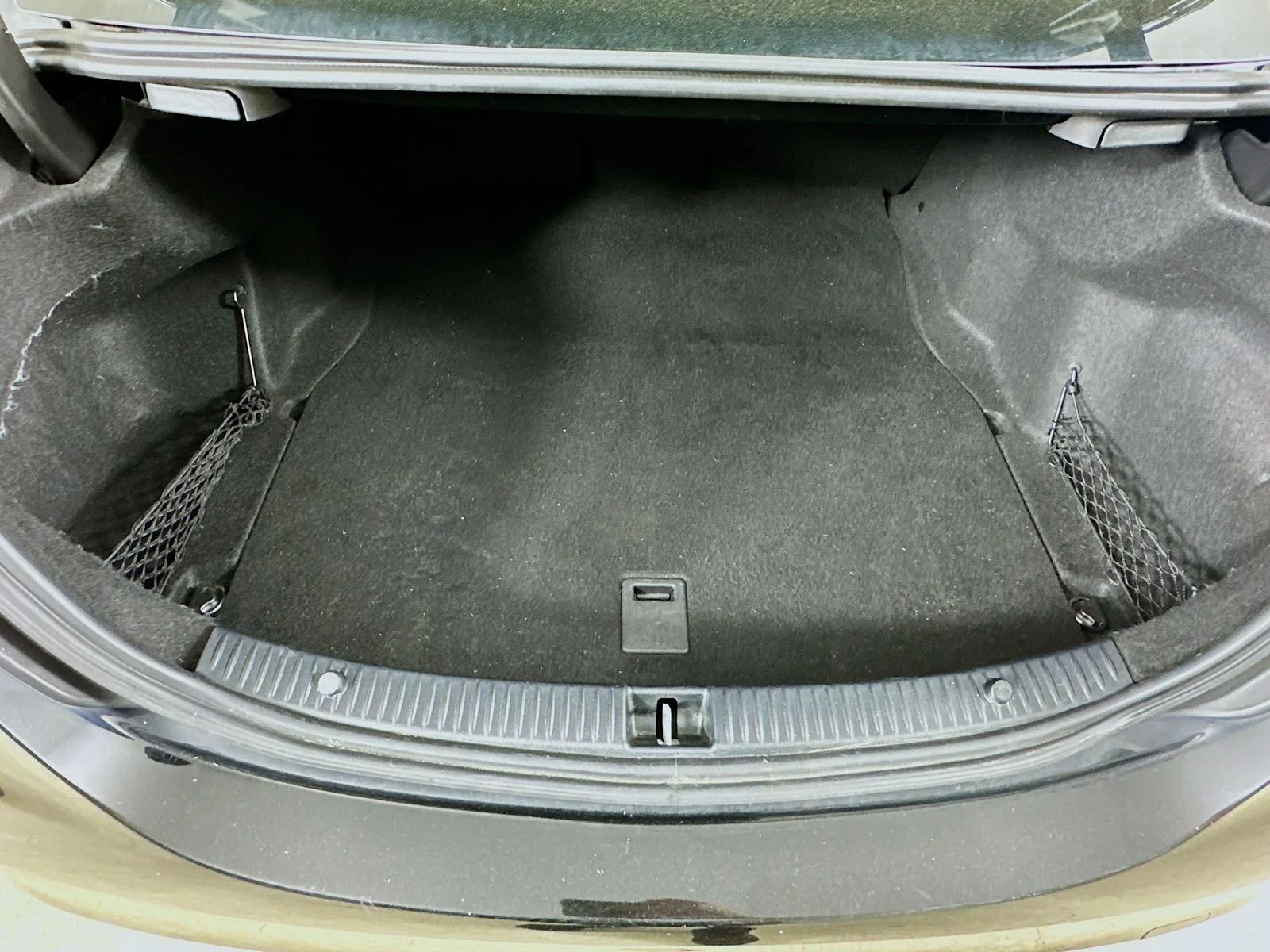 Used 2016  Mercedes-Benz  image 38