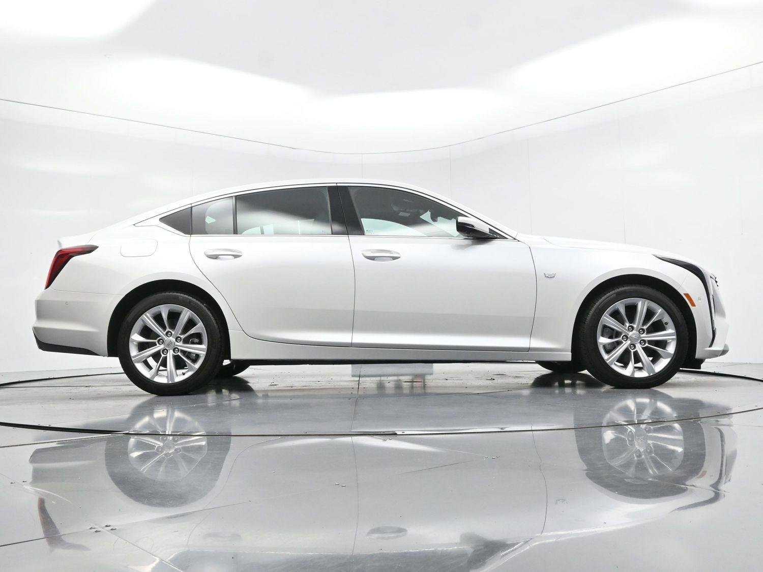 Used 2025 Crystal White Tricoat Cadillac Premium Luxury image 54