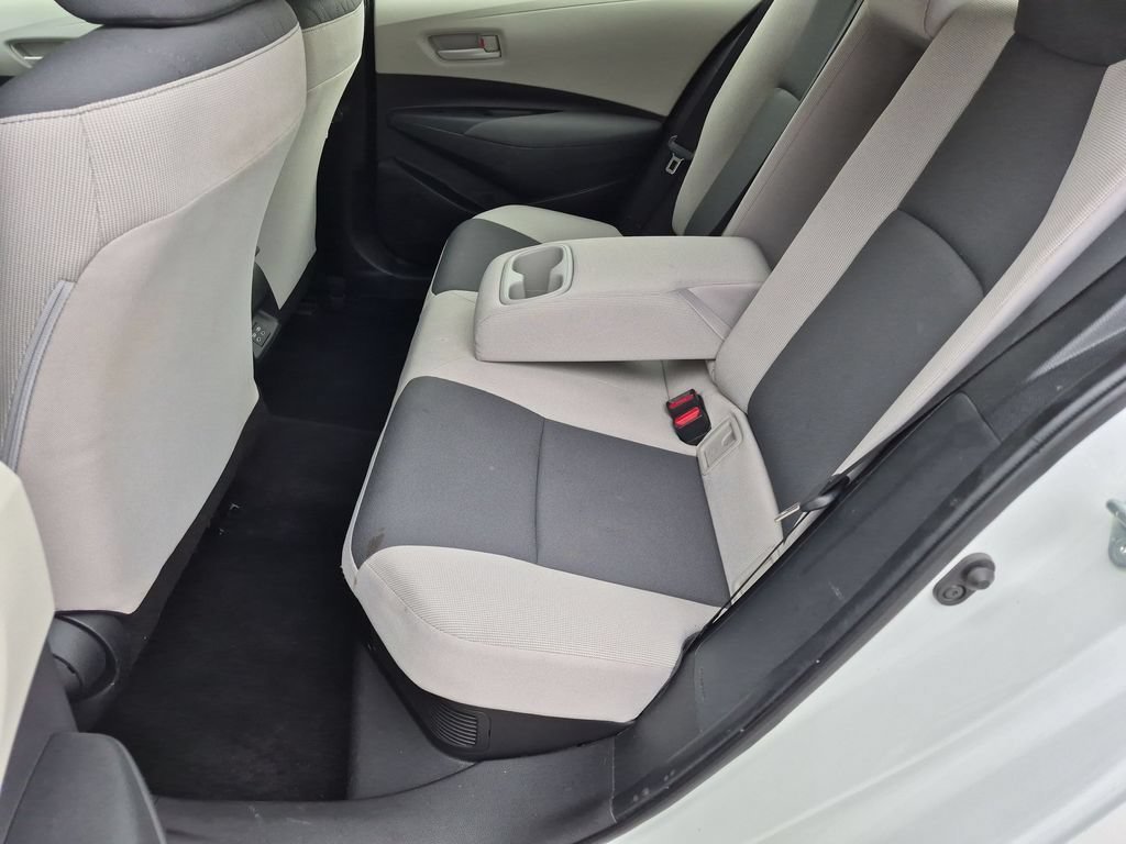 Used 2023 White Toyota LE image 30