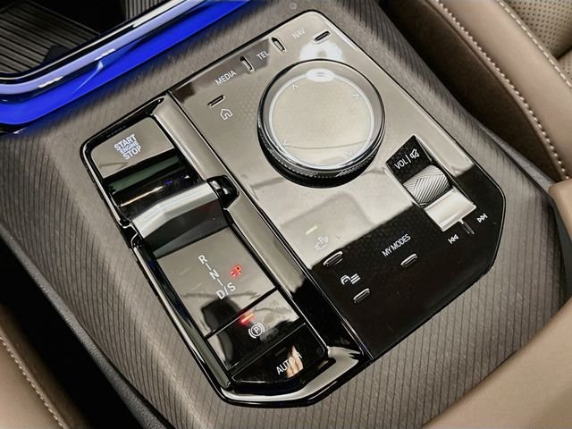 2026 BMW X3 30 - Photo 15