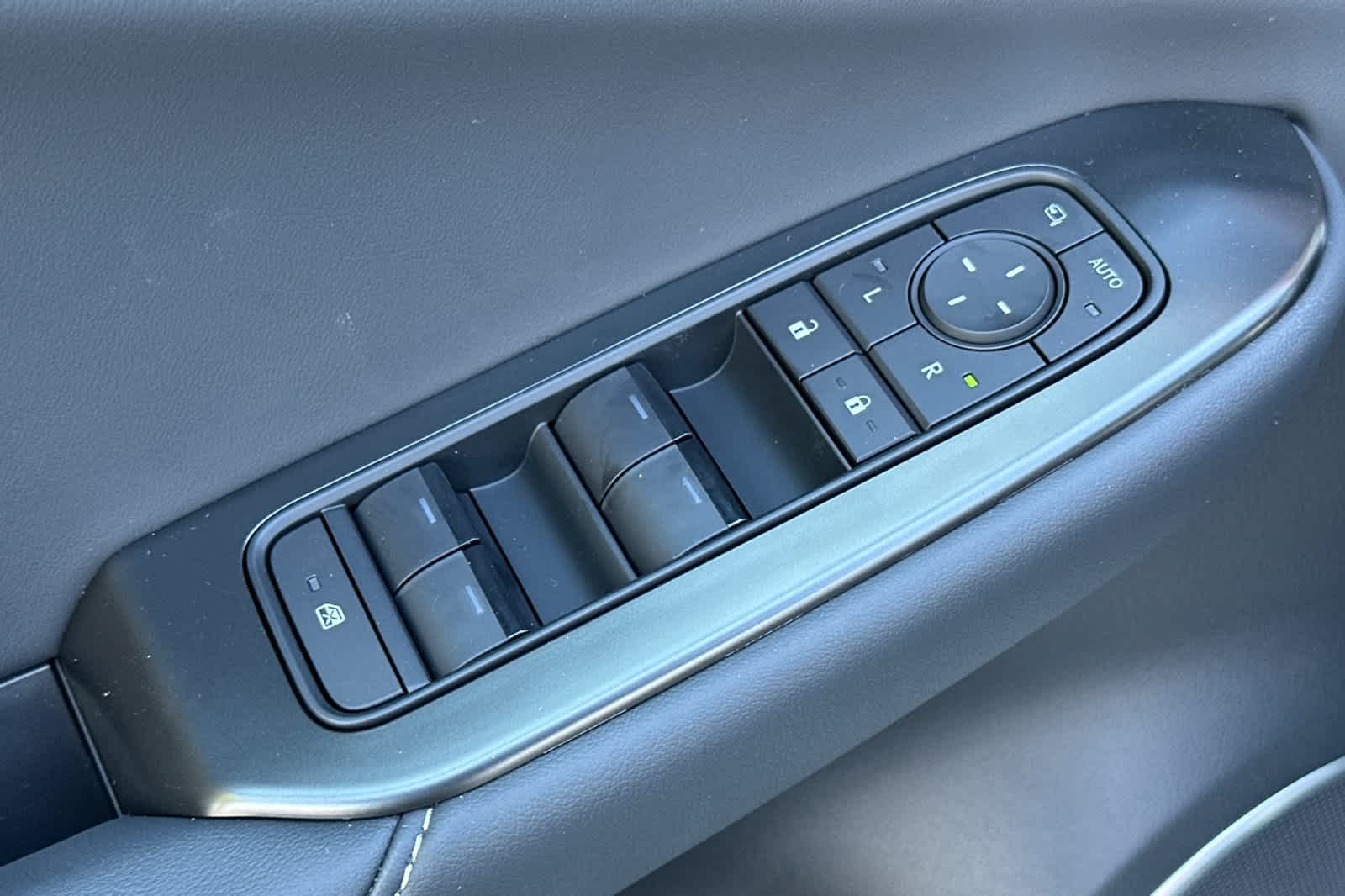 2026 Lexus IS 350 F SPORT DESIGN - Photo 13