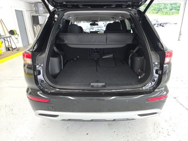 Used 2024 Black Mitsubishi SEL image 8