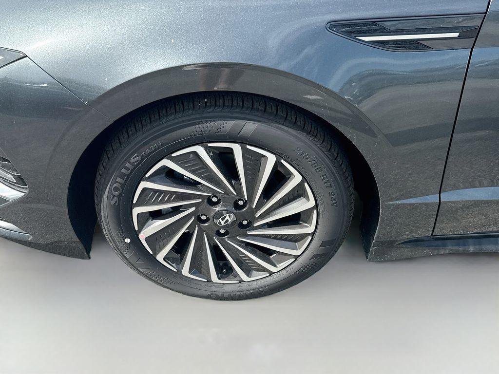 New 2026 Portofino Gray Hyundai SEL image 24