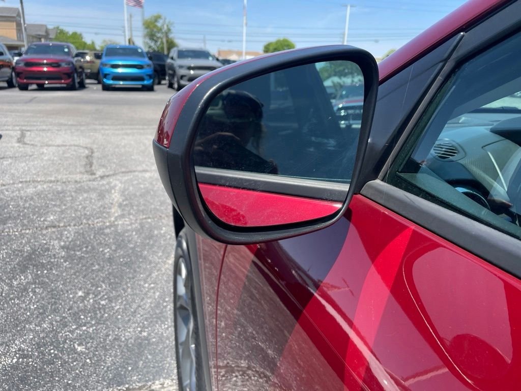 Used 2025 Red Chevrolet LT image 10
