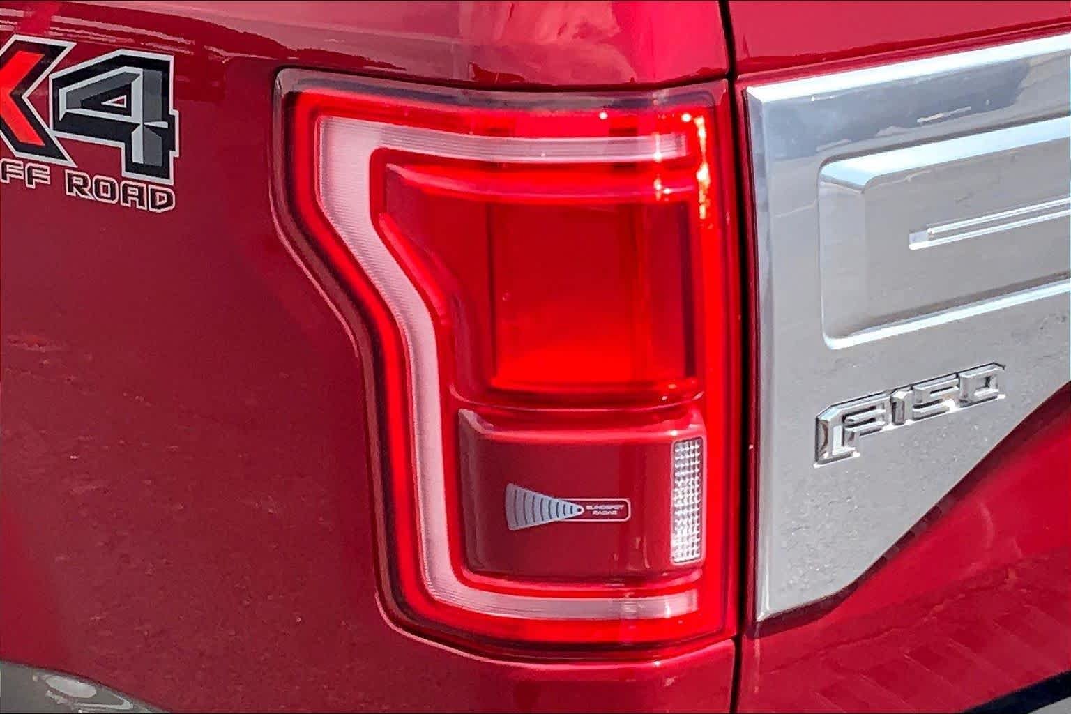 Used 2016 Ruby Red Metallic Clear Coat/Caribou Metallic Ford King Ranch image 29