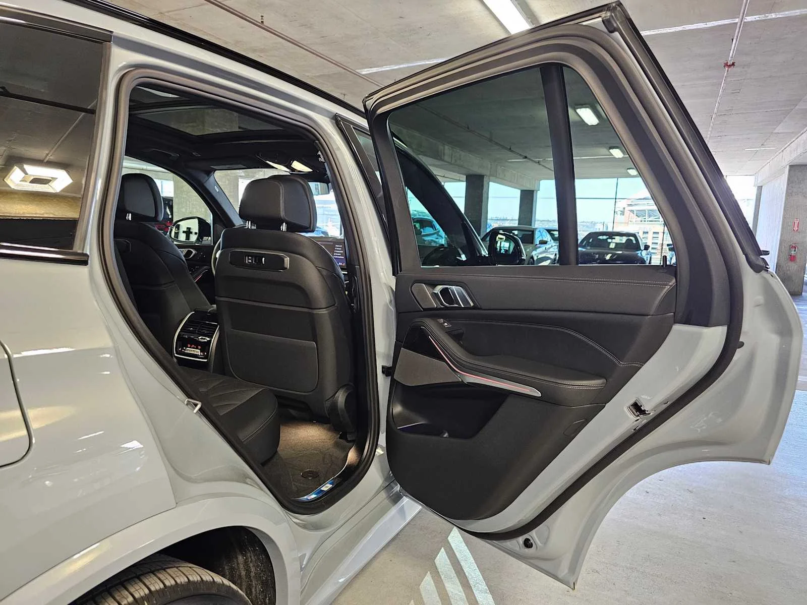 New 2026 Brooklyn Grey Metallic BMW xDrive50e image 38
