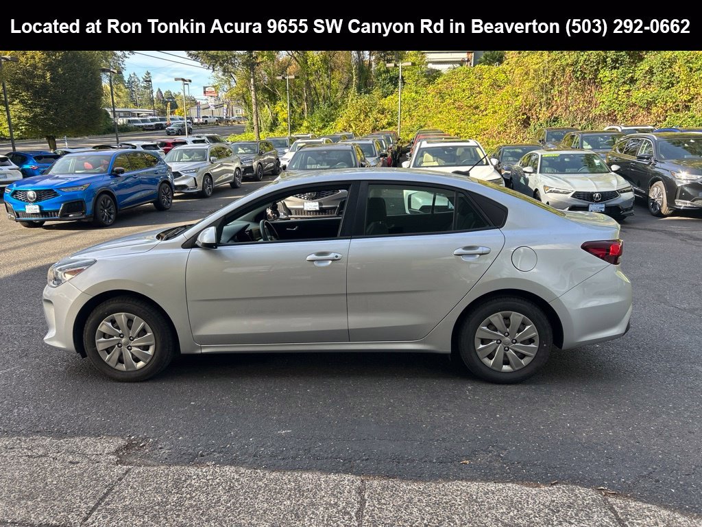 Used 2018 Silky Silver Kia S image 7