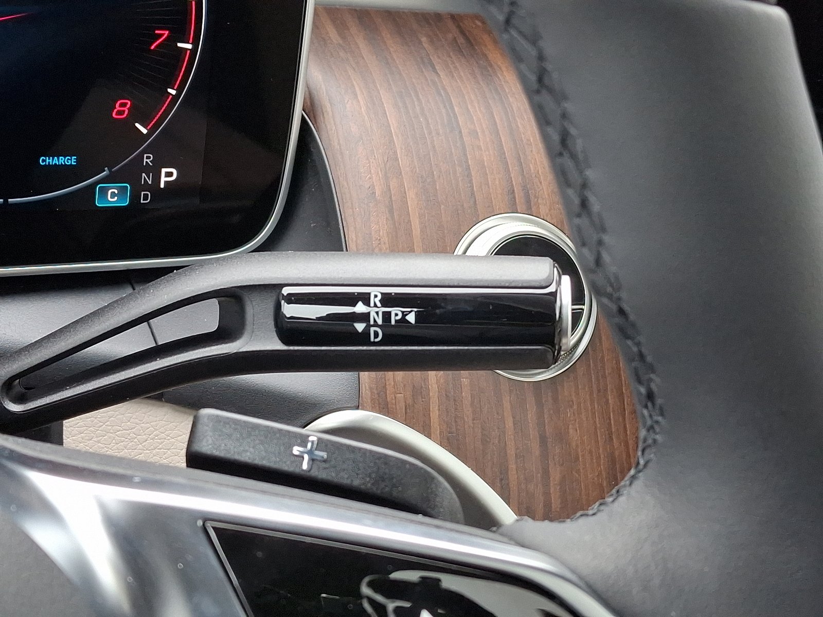 2025 Mercedes-Benz GLC Base - Photo 11