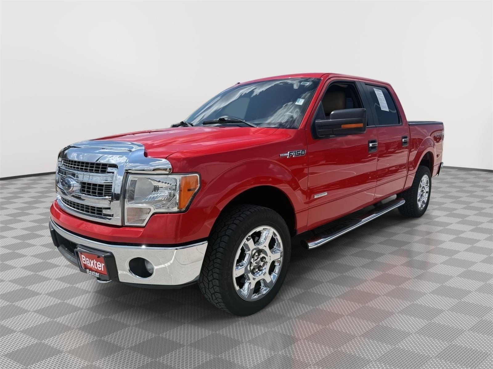 Used 2014 Race Red Ford XLT image 5