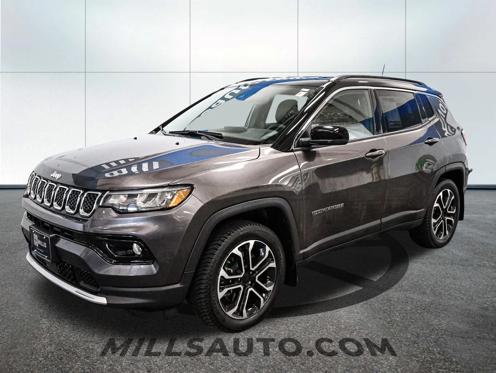 Used 2024 Jeep Compass Limited with VIN 3C4NJDCN5RT579987 for sale in Baxter, Minnesota