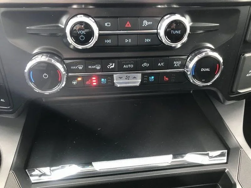 New 2026 ARGON BLUE METALLIC Ford LARIAT image 19