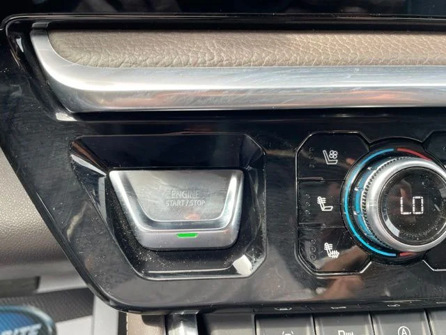 Used 2023 Black GMC Denali image 38