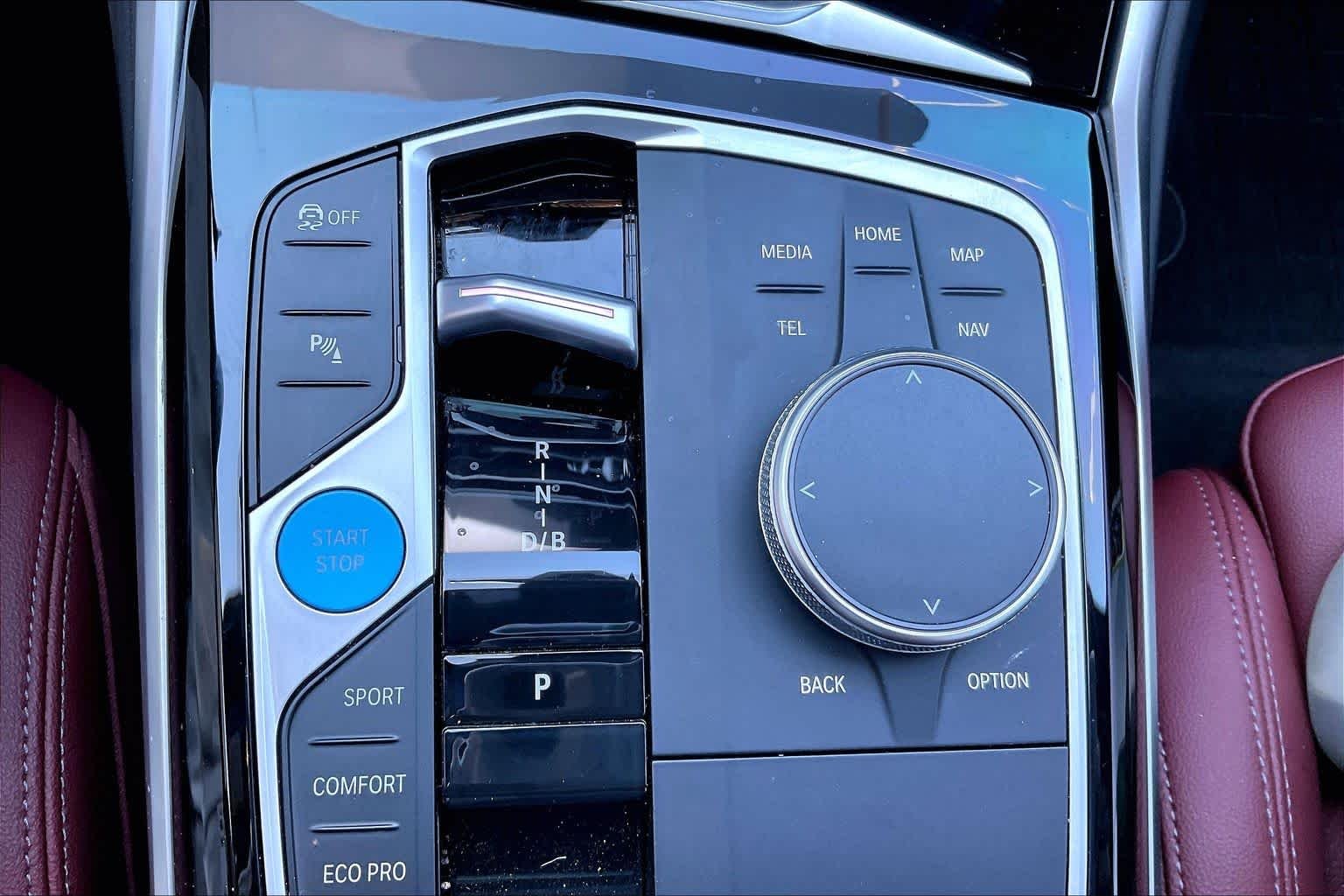 Used 2023 Skyscraper Grey Metallic BMW eDrive35 image 31
