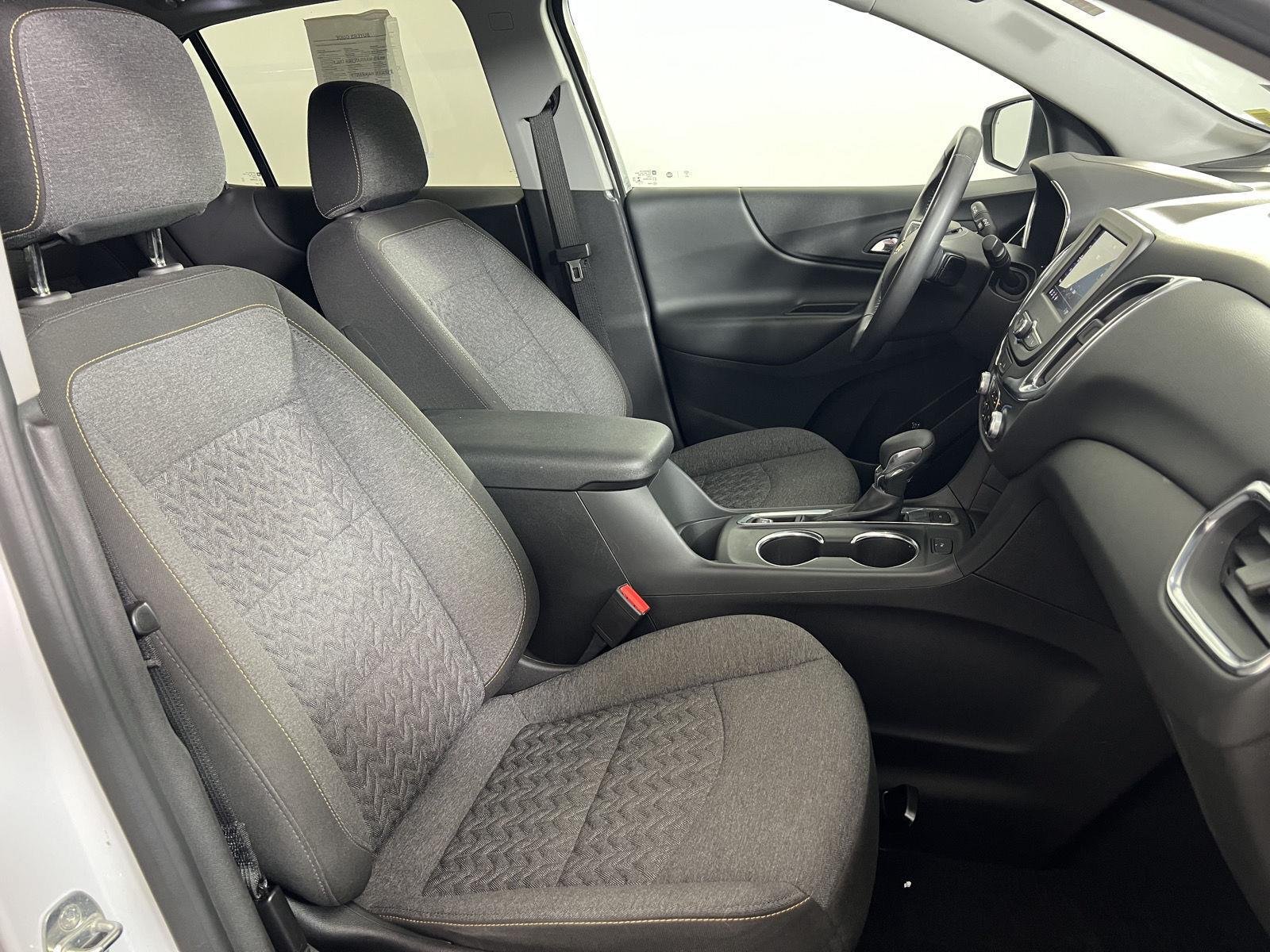 Used 2022 Summit White Chevrolet LT image 22