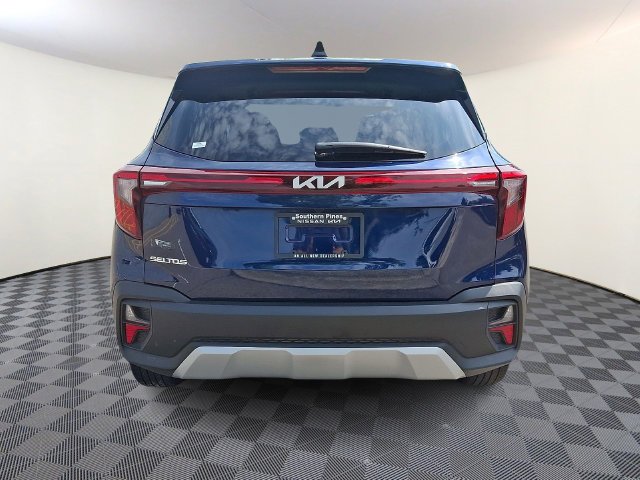 Used 2026 Blue Kia LX image 5